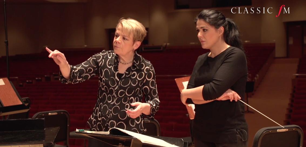 Marin Alsop conducting masterclass women and gestu